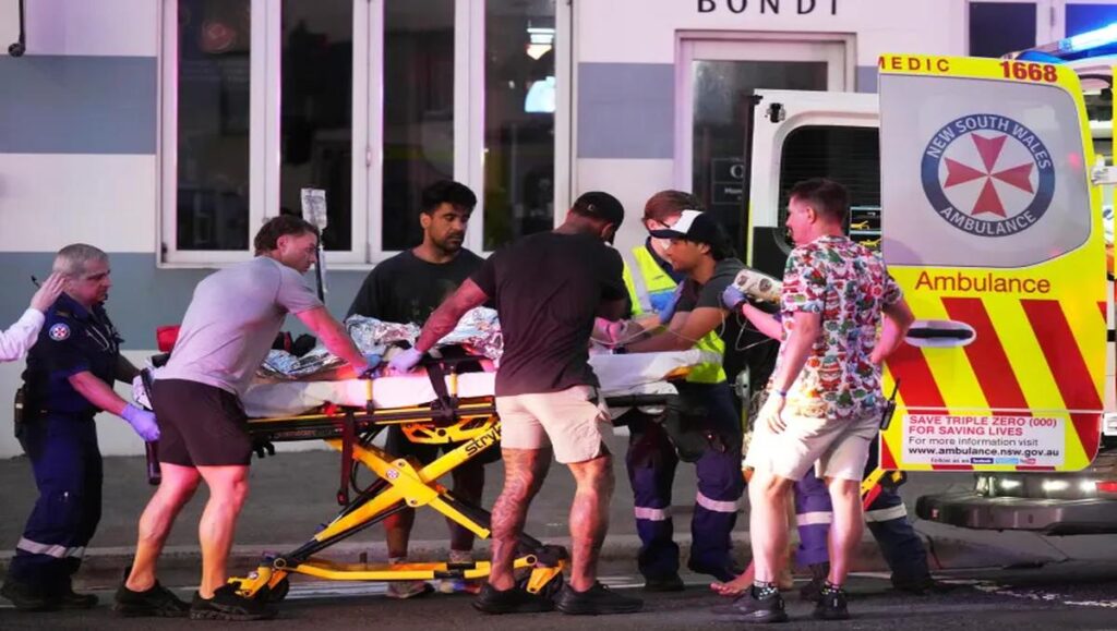 Bondi Beach Hanukkah Shooting Shocks Australia, Netanyahu Links Attack to Rising Antisemitism